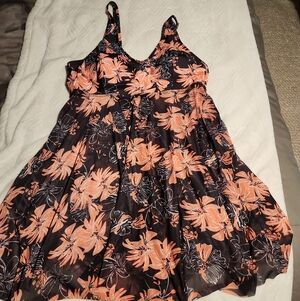 Black Floral Sleeveless Dress with Peach Blooms,swim dress 4x, pant is 3x